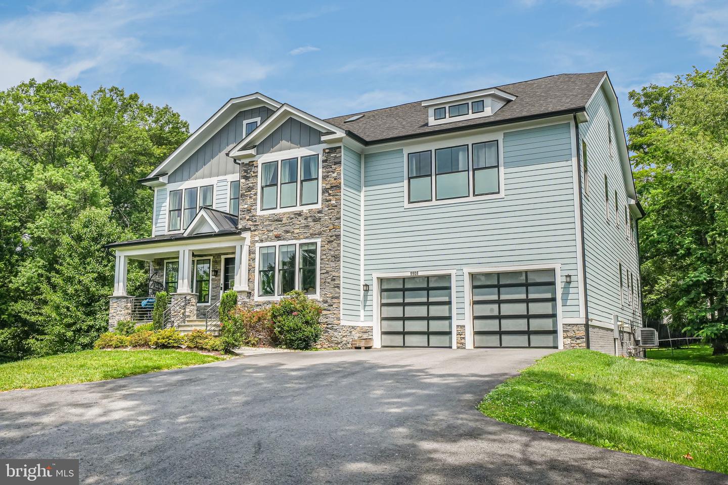 9908 BLAKE LN, OAKTON, Virginia 22124, 7 Bedrooms Bedrooms, ,7 BathroomsBathrooms,Residential,For sale,9908 BLAKE LN,VAFX2249120 MLS # VAFX2249120