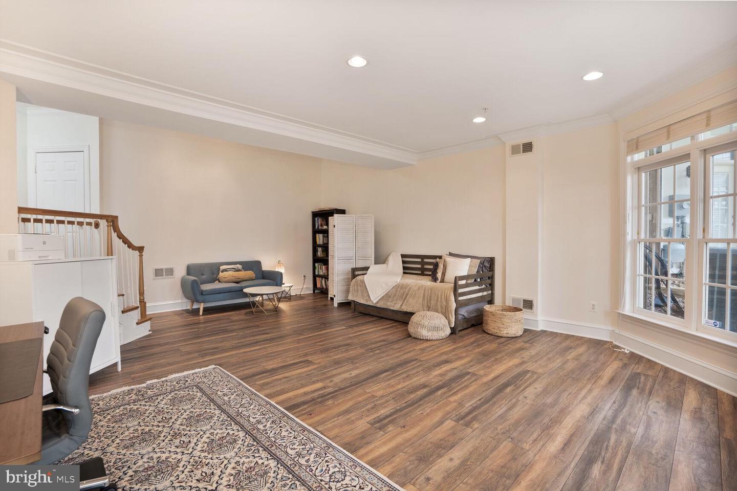 47834 SCOTSBOROUGH SQ, POTOMAC FALLS, Virginia 20165, 4 Bedrooms Bedrooms, ,3 BathroomsBathrooms,Residential,For sale,47834 SCOTSBOROUGH SQ,VALO2100072 MLS # VALO2100072