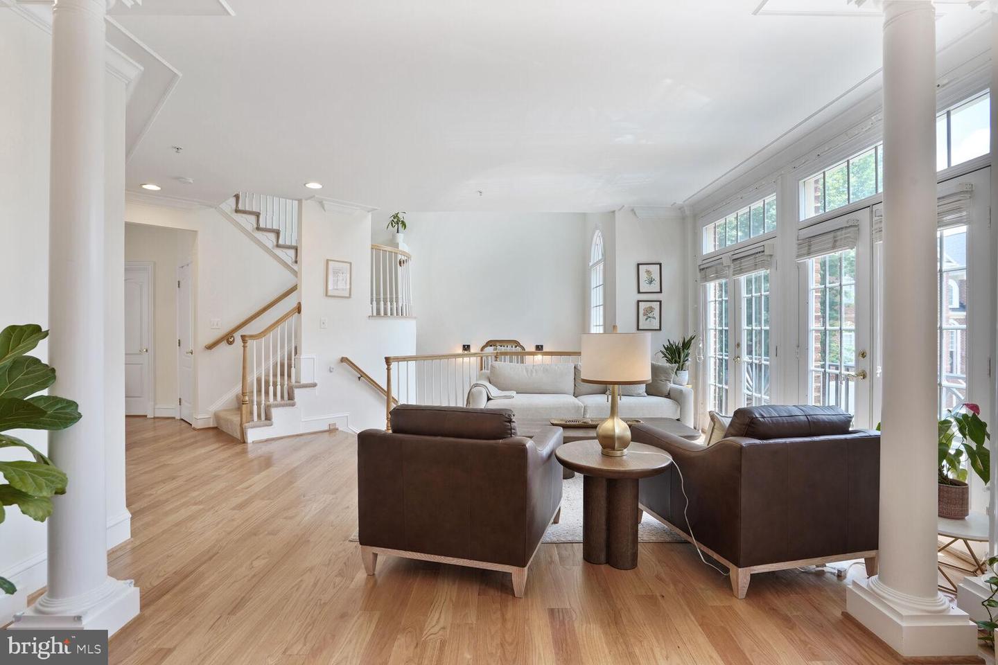 47834 SCOTSBOROUGH SQ, POTOMAC FALLS, Virginia 20165, 4 Bedrooms Bedrooms, ,3 BathroomsBathrooms,Residential,For sale,47834 SCOTSBOROUGH SQ,VALO2100072 MLS # VALO2100072