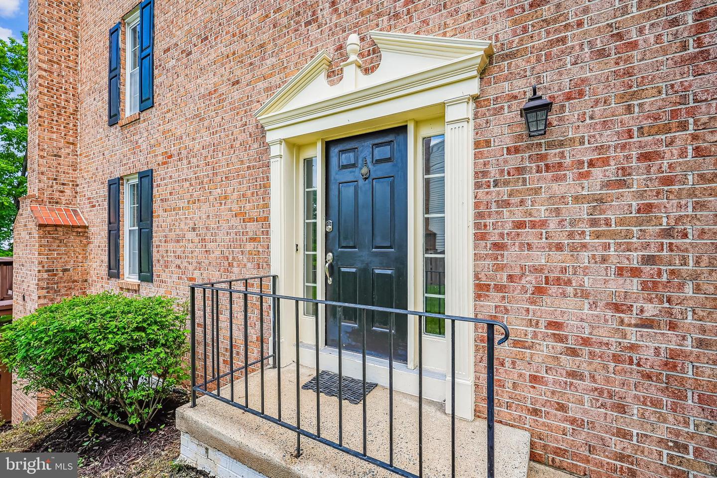 44049 FERNCLIFF TER, ASHBURN, Virginia 20147, 3 Bedrooms Bedrooms, ,2 BathroomsBathrooms,Residential,For sale,44049 FERNCLIFF TER,VALO2100130 MLS # VALO2100130