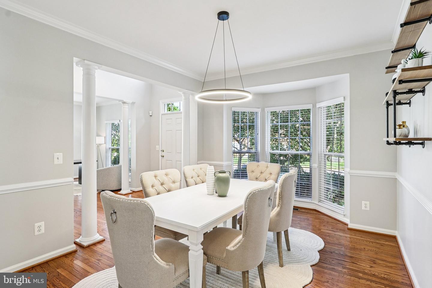 5570 LA VISTA DR, ALEXANDRIA, Virginia 22310, 5 Bedrooms Bedrooms, ,4 BathroomsBathrooms,Residential,For sale,5570 LA VISTA DR,VAFX2249092 MLS # VAFX2249092