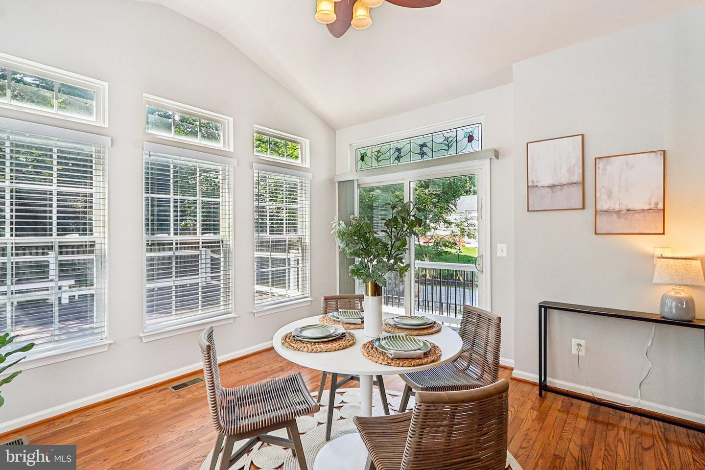 5570 LA VISTA DR, ALEXANDRIA, Virginia 22310, 5 Bedrooms Bedrooms, ,4 BathroomsBathrooms,Residential,For sale,5570 LA VISTA DR,VAFX2249092 MLS # VAFX2249092