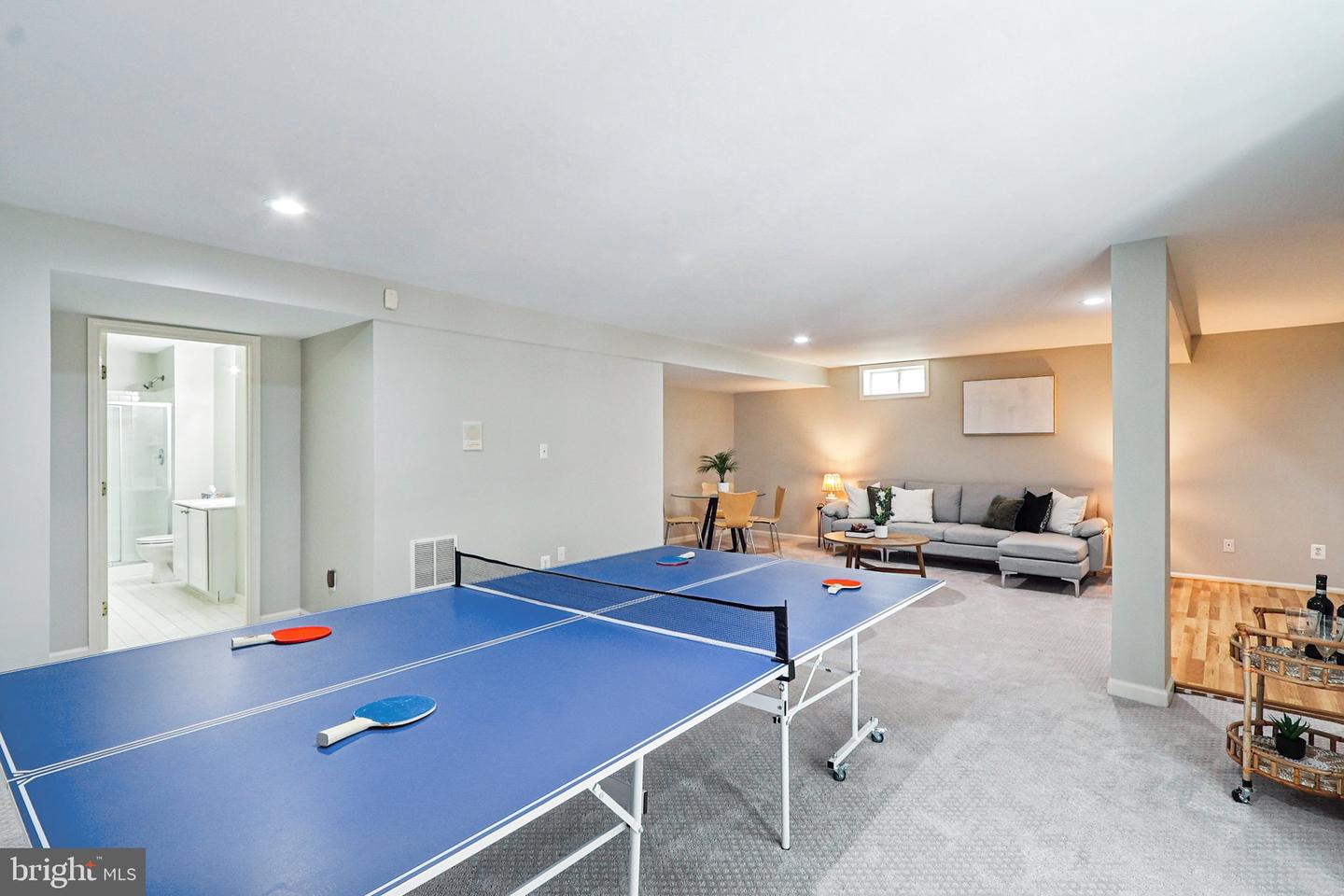 5570 LA VISTA DR, ALEXANDRIA, Virginia 22310, 5 Bedrooms Bedrooms, ,4 BathroomsBathrooms,Residential,For sale,5570 LA VISTA DR,VAFX2249092 MLS # VAFX2249092