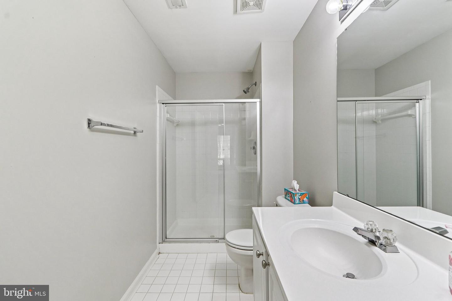 5570 LA VISTA DR, ALEXANDRIA, Virginia 22310, 5 Bedrooms Bedrooms, ,4 BathroomsBathrooms,Residential,For sale,5570 LA VISTA DR,VAFX2249092 MLS # VAFX2249092