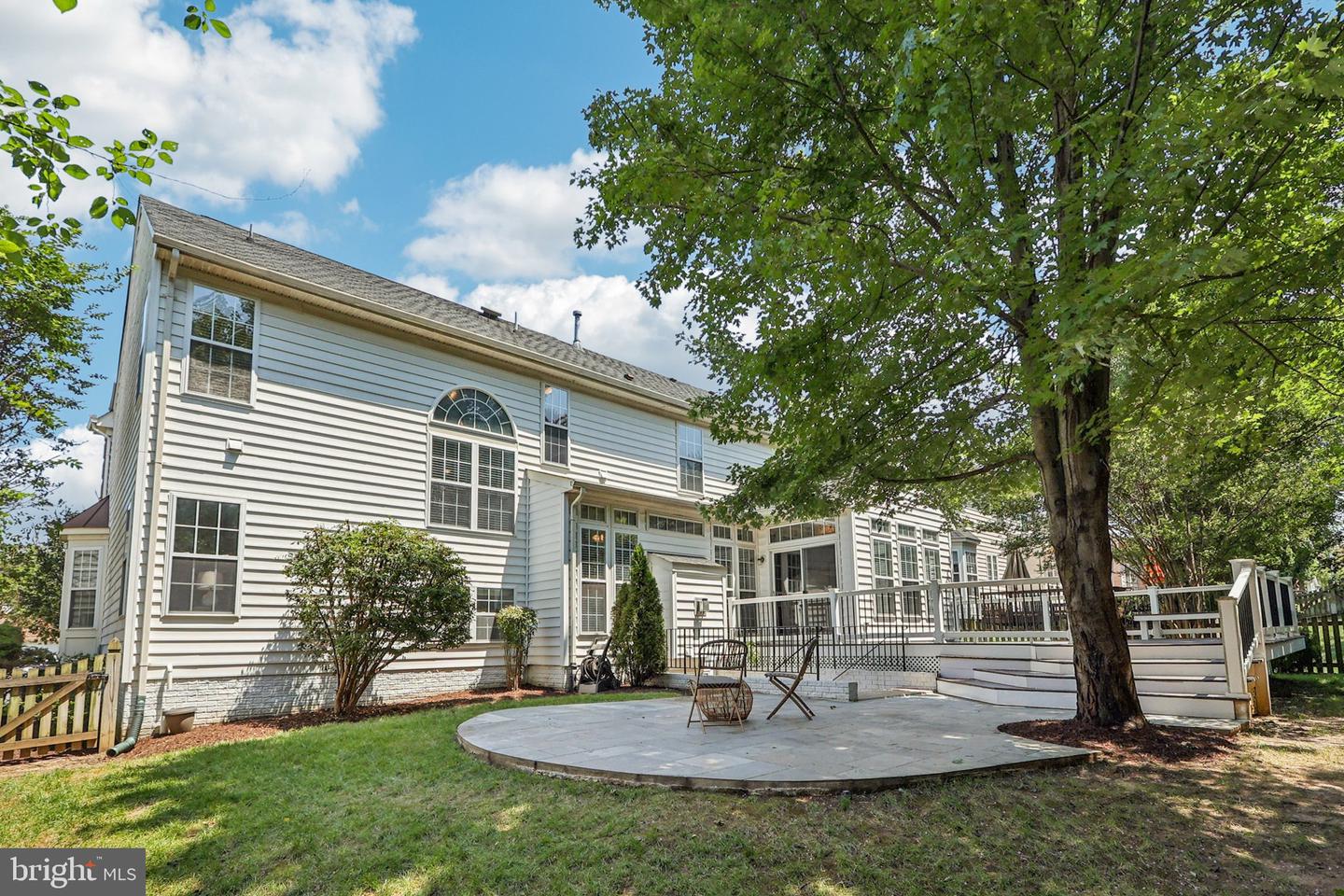 5570 LA VISTA DR, ALEXANDRIA, Virginia 22310, 5 Bedrooms Bedrooms, ,4 BathroomsBathrooms,Residential,For sale,5570 LA VISTA DR,VAFX2249092 MLS # VAFX2249092