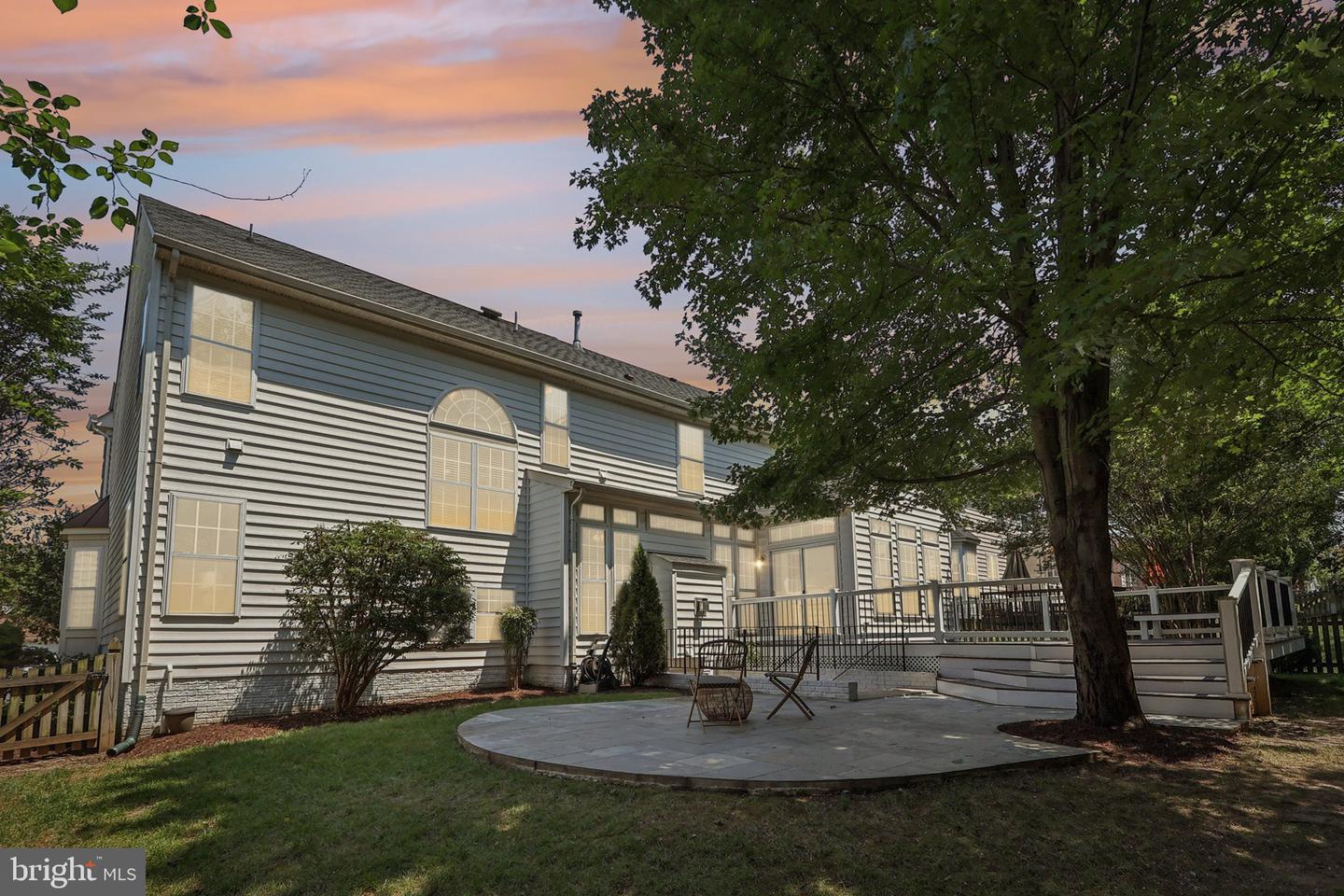 5570 LA VISTA DR, ALEXANDRIA, Virginia 22310, 5 Bedrooms Bedrooms, ,4 BathroomsBathrooms,Residential,For sale,5570 LA VISTA DR,VAFX2249092 MLS # VAFX2249092