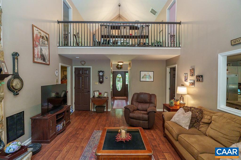 10810 MOUNTAIN LAUREL CT, SPOTSYLVANIA, Virginia 22553, 3 Bedrooms Bedrooms, ,3 BathroomsBathrooms,Residential,10810 MOUNTAIN LAUREL CT,666247 MLS # 666247