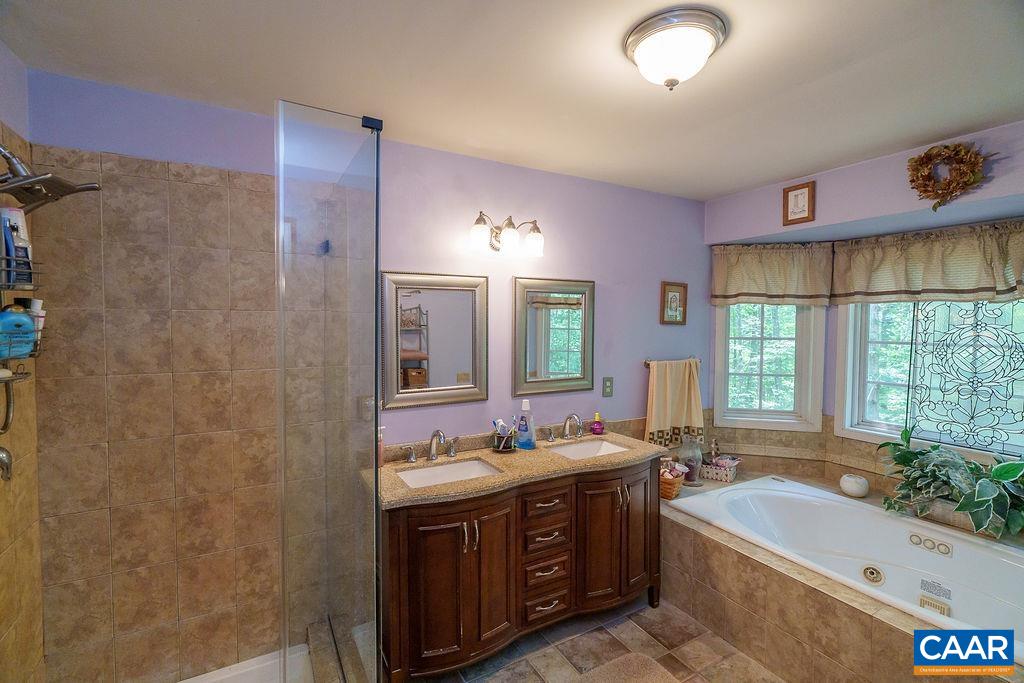 10810 MOUNTAIN LAUREL CT, SPOTSYLVANIA, Virginia 22553, 3 Bedrooms Bedrooms, ,3 BathroomsBathrooms,Residential,10810 MOUNTAIN LAUREL CT,666247 MLS # 666247
