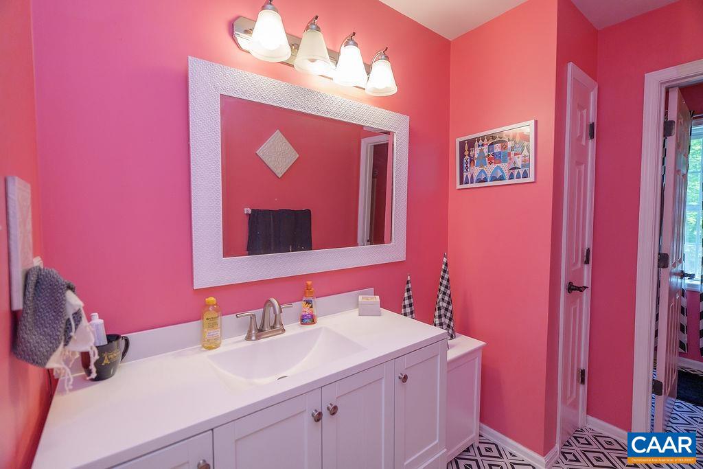 10810 MOUNTAIN LAUREL CT, SPOTSYLVANIA, Virginia 22553, 3 Bedrooms Bedrooms, ,3 BathroomsBathrooms,Residential,10810 MOUNTAIN LAUREL CT,666247 MLS # 666247