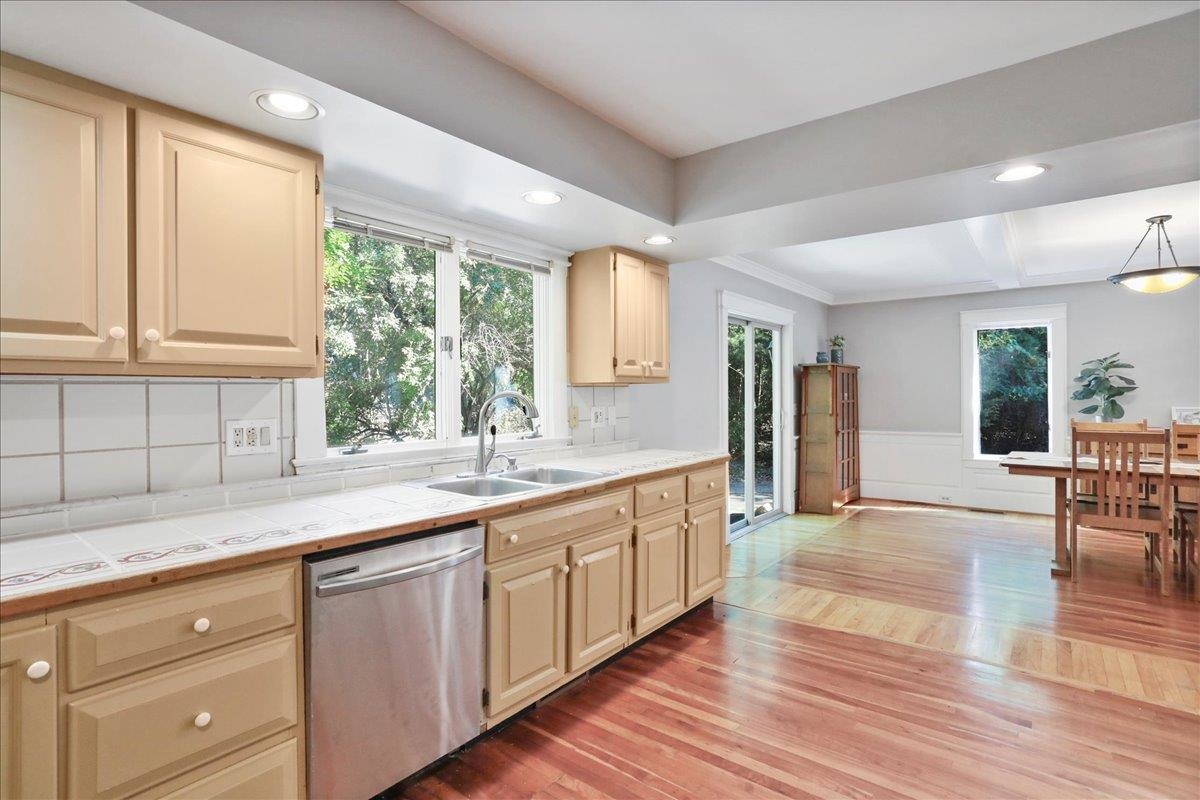 162 HARTMAN CT, MCGAHEYSVILLE, Virginia 22840, 4 Bedrooms Bedrooms, ,2 BathroomsBathrooms,Residential,162 HARTMAN CT,666304 MLS # 666304