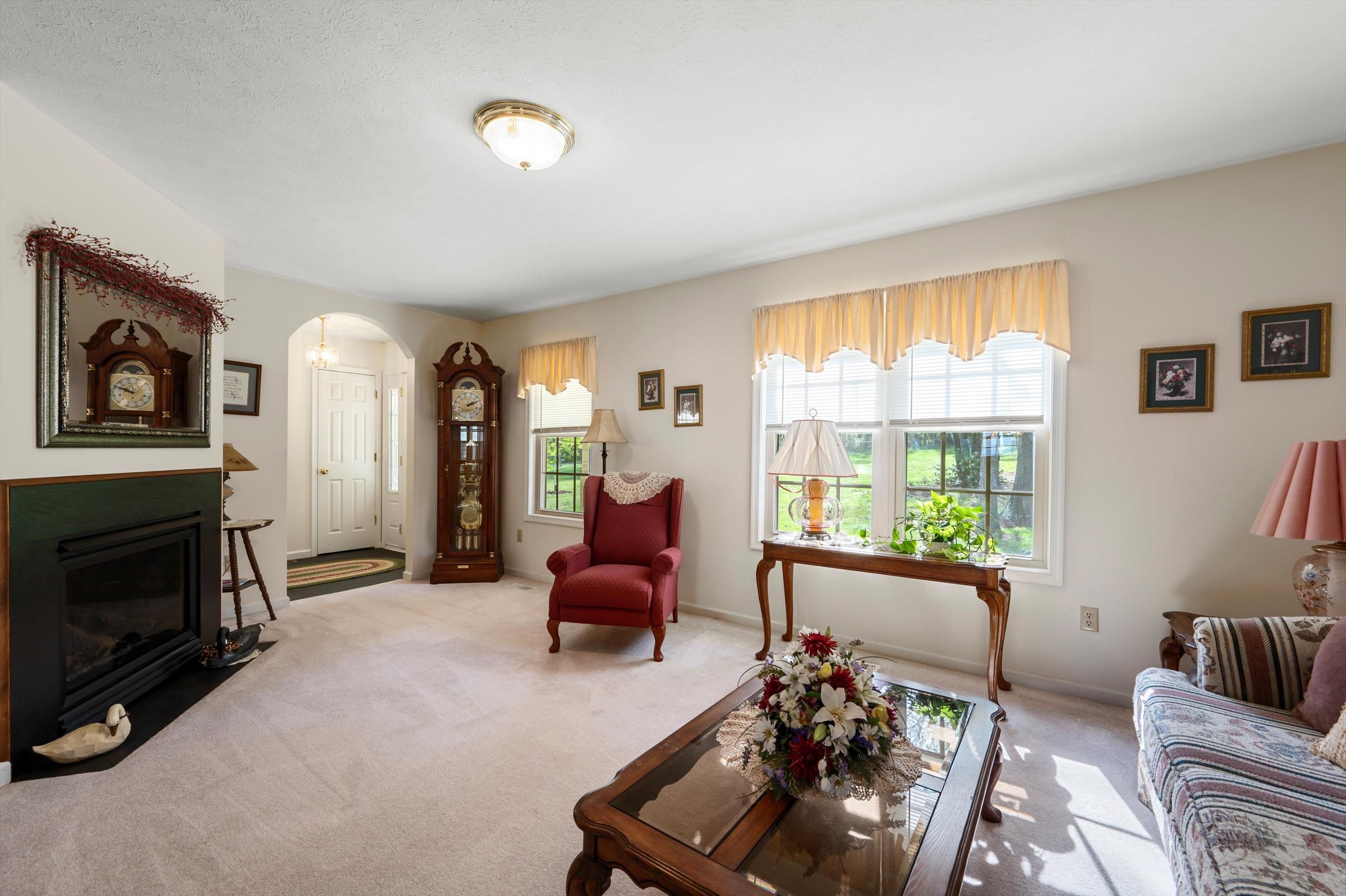 5409 SMITH CREEK RD, NEW MARKET, Virginia 22844, 3 Bedrooms Bedrooms, ,2 BathroomsBathrooms,Residential,5409 SMITH CREEK RD,666306 MLS # 666306