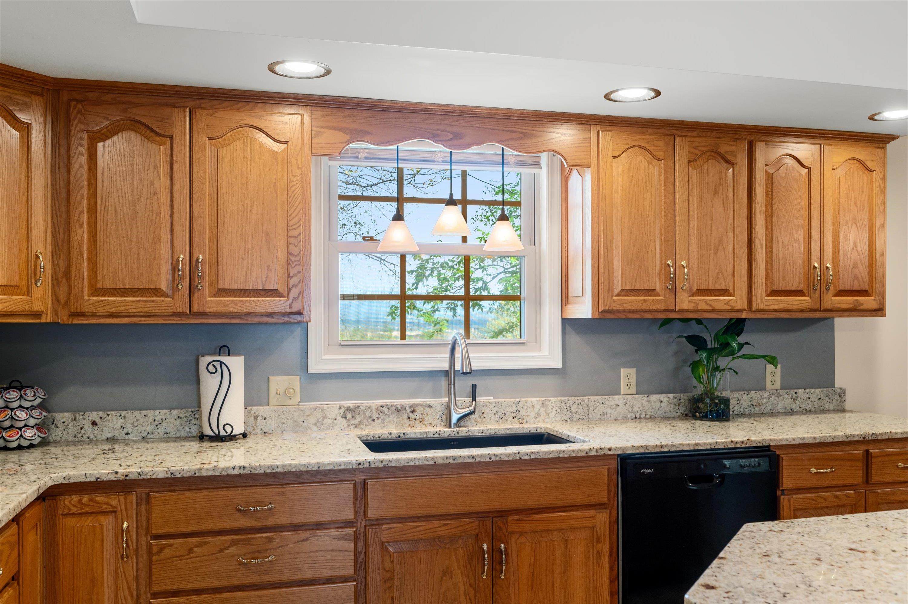 5409 SMITH CREEK RD, NEW MARKET, Virginia 22844, 3 Bedrooms Bedrooms, ,2 BathroomsBathrooms,Residential,5409 SMITH CREEK RD,666306 MLS # 666306
