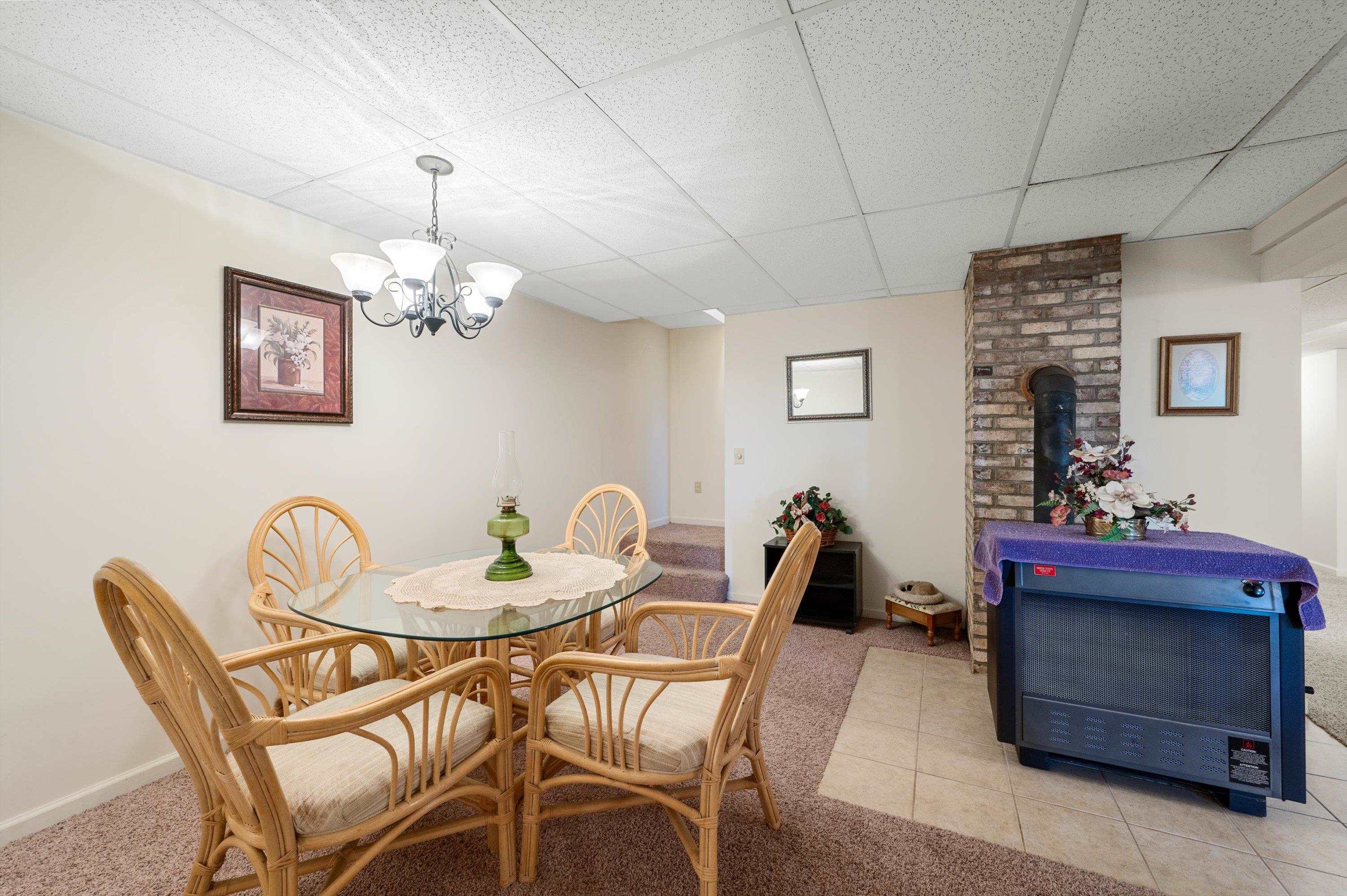 5409 SMITH CREEK RD, NEW MARKET, Virginia 22844, 3 Bedrooms Bedrooms, ,2 BathroomsBathrooms,Residential,5409 SMITH CREEK RD,666306 MLS # 666306