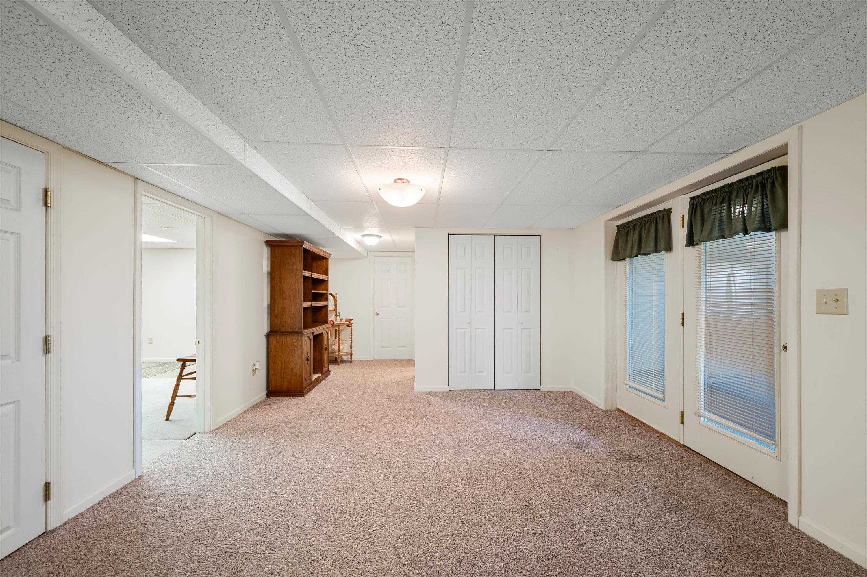 5409 SMITH CREEK RD, NEW MARKET, Virginia 22844, 3 Bedrooms Bedrooms, ,2 BathroomsBathrooms,Residential,5409 SMITH CREEK RD,666306 MLS # 666306