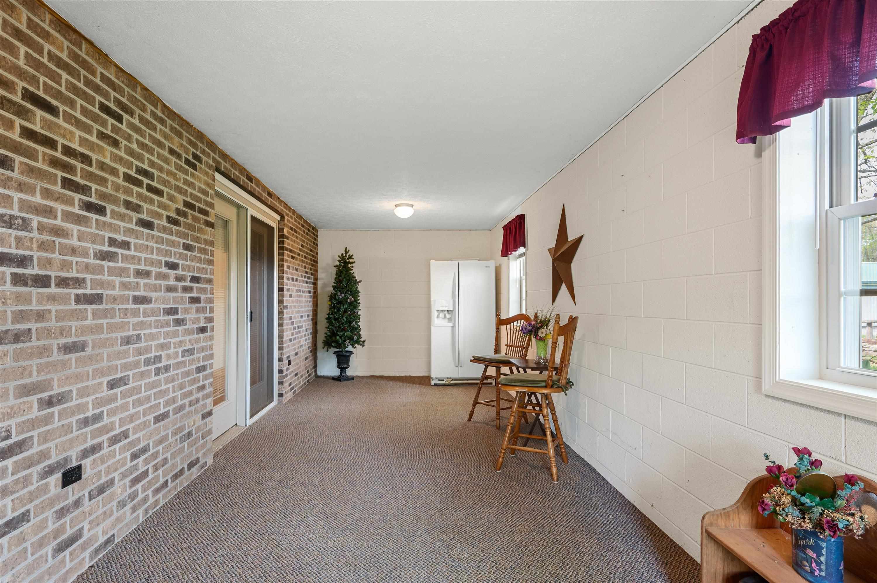 5409 SMITH CREEK RD, NEW MARKET, Virginia 22844, 3 Bedrooms Bedrooms, ,2 BathroomsBathrooms,Residential,5409 SMITH CREEK RD,666306 MLS # 666306