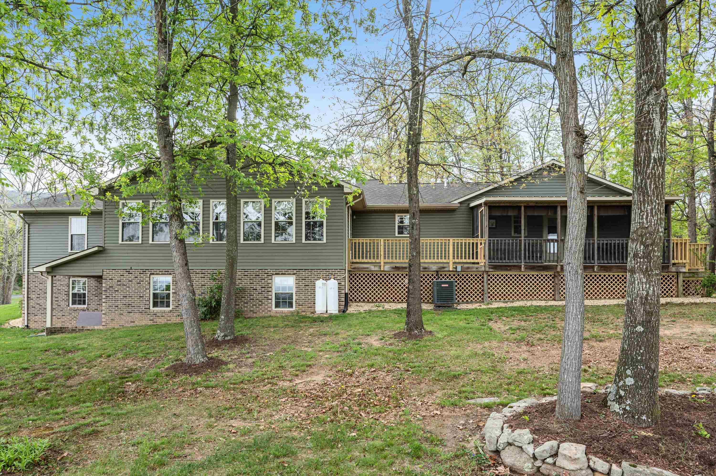 5409 SMITH CREEK RD, NEW MARKET, Virginia 22844, 3 Bedrooms Bedrooms, ,2 BathroomsBathrooms,Residential,5409 SMITH CREEK RD,666306 MLS # 666306