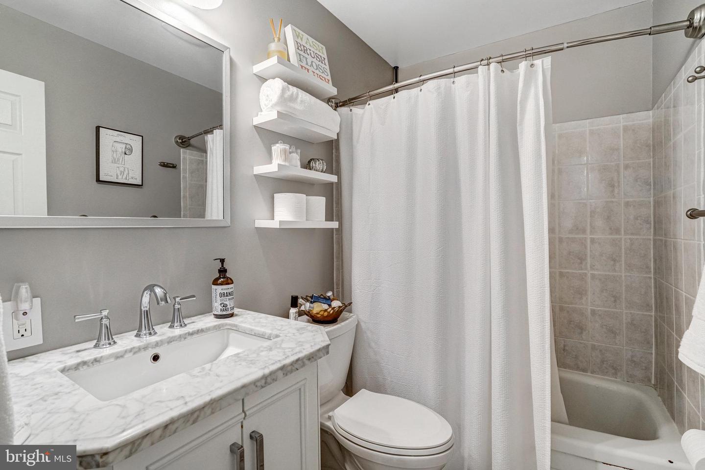 1735 OLNEY RD, FALLS CHURCH, Virginia 22043, 4 Bedrooms Bedrooms, ,2 BathroomsBathrooms,Residential,For sale,1735 OLNEY RD,VAFX2249288 MLS # VAFX2249288