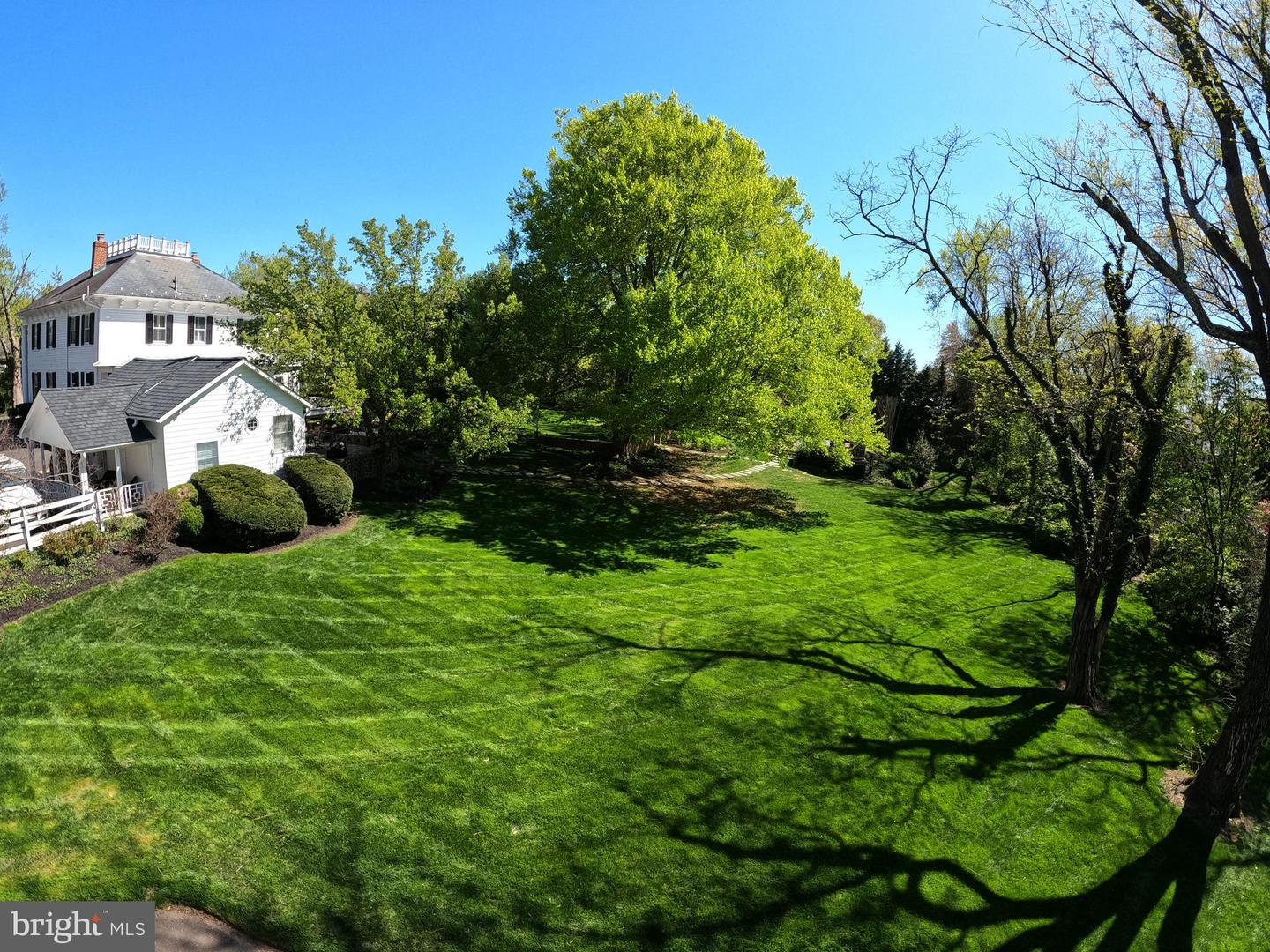 3634 CHAIN BRIDGE RD, FAIRFAX, Virginia 22030, 4 Bedrooms Bedrooms, ,4 BathroomsBathrooms,Residential,For sale,3634 CHAIN BRIDGE RD,VAFC2006512 MLS # VAFC2006512