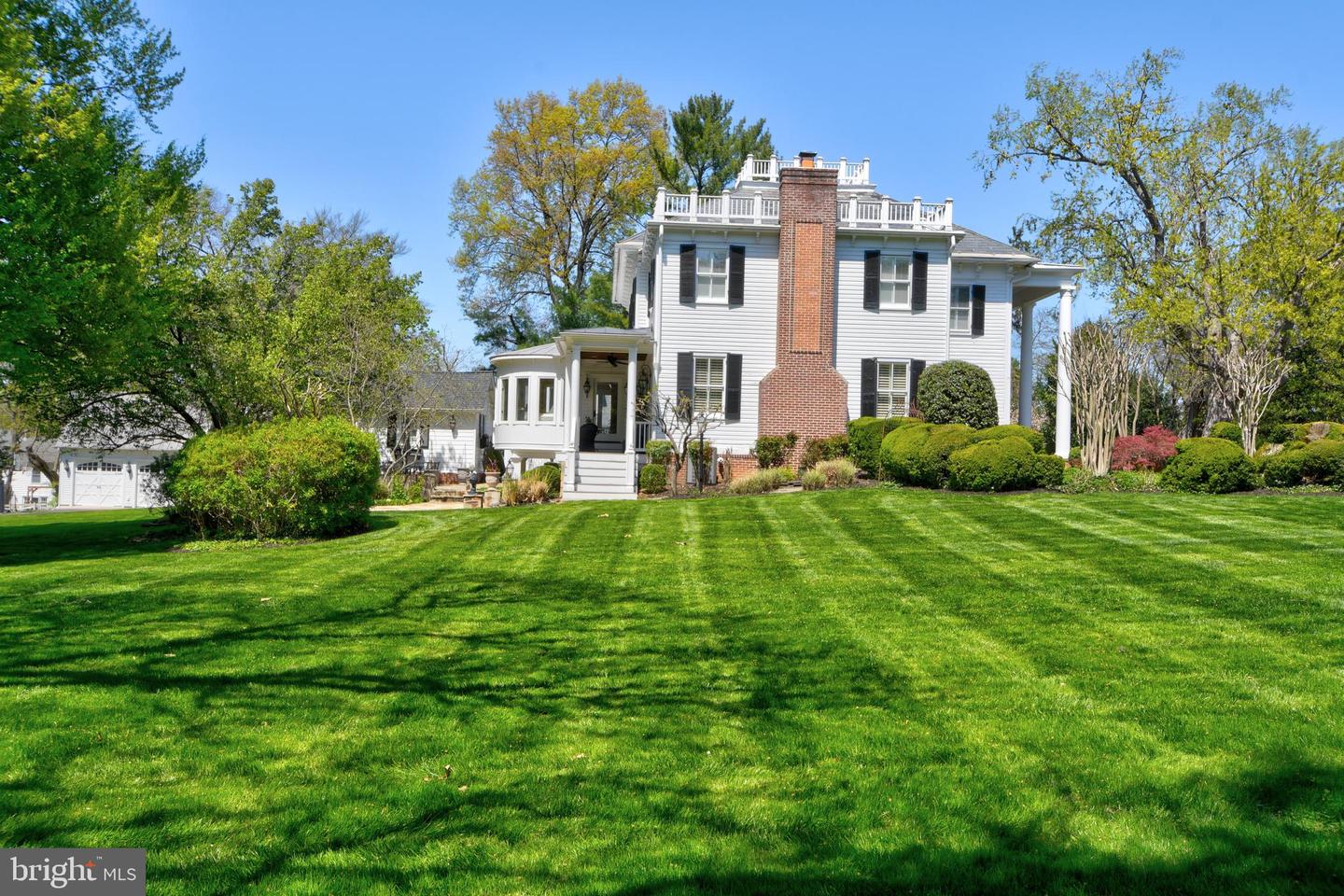 3634 CHAIN BRIDGE RD, FAIRFAX, Virginia 22030, 4 Bedrooms Bedrooms, ,4 BathroomsBathrooms,Residential,For sale,3634 CHAIN BRIDGE RD,VAFC2006512 MLS # VAFC2006512