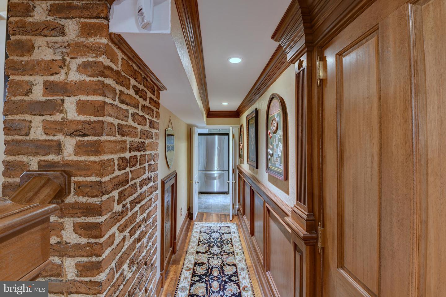 3634 CHAIN BRIDGE RD, FAIRFAX, Virginia 22030, 4 Bedrooms Bedrooms, ,4 BathroomsBathrooms,Residential,For sale,3634 CHAIN BRIDGE RD,VAFC2006512 MLS # VAFC2006512