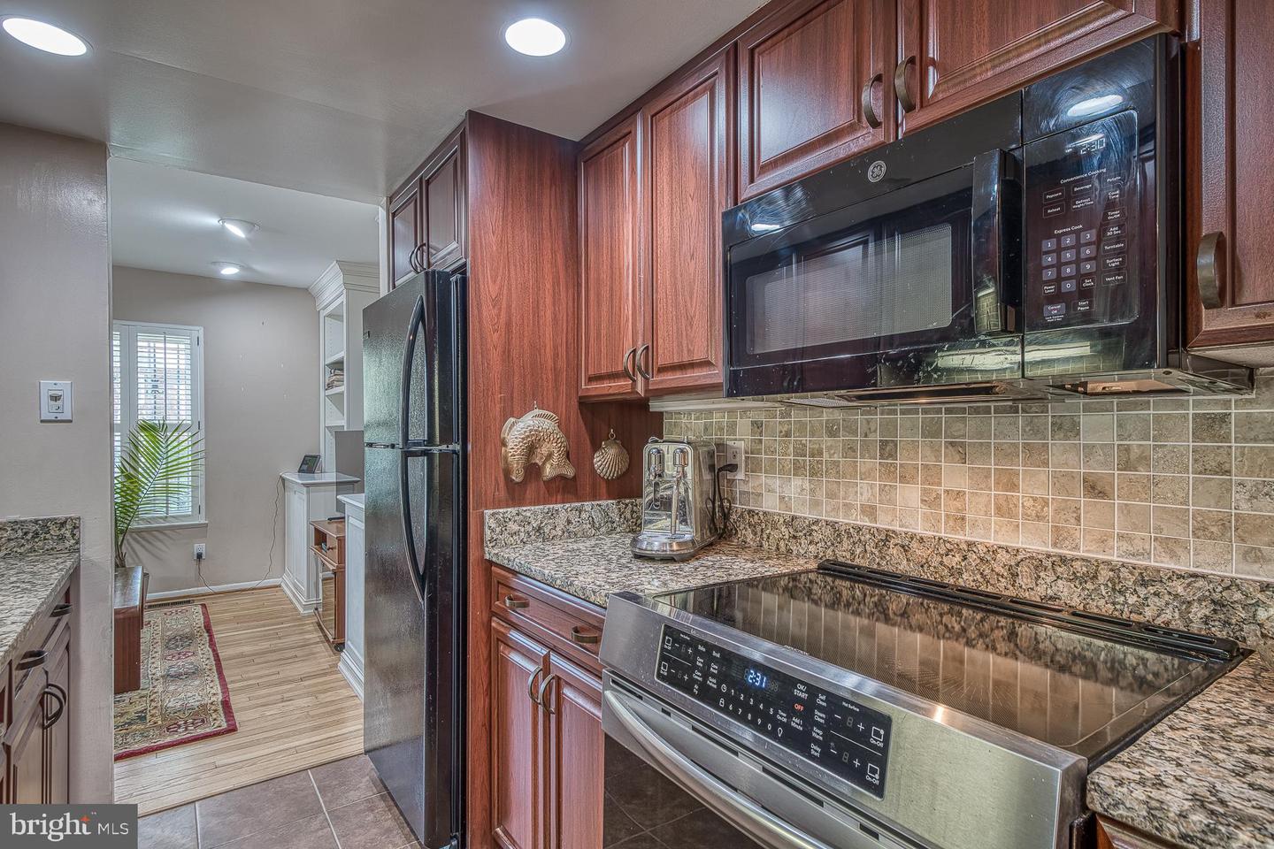 500 S HENRY ST S, ALEXANDRIA, Virginia 22314, 3 Bedrooms Bedrooms, ,1 BathroomBathrooms,Residential,For sale,500 S HENRY ST S,VAAX2046798 MLS # VAAX2046798