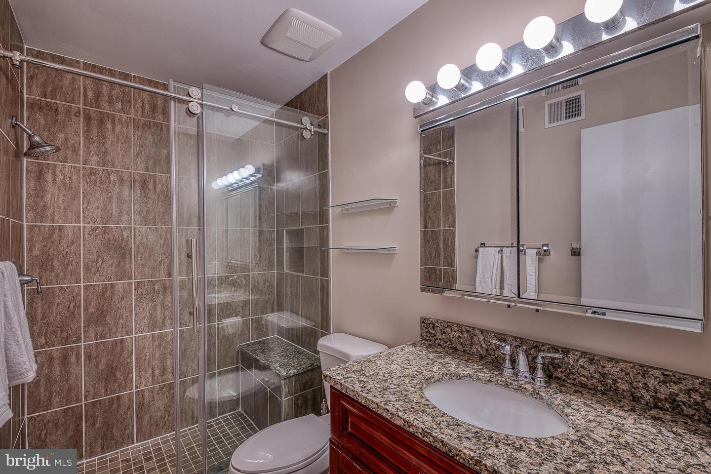 500 S HENRY ST S, ALEXANDRIA, Virginia 22314, 3 Bedrooms Bedrooms, ,1 BathroomBathrooms,Residential,For sale,500 S HENRY ST S,VAAX2046798 MLS # VAAX2046798