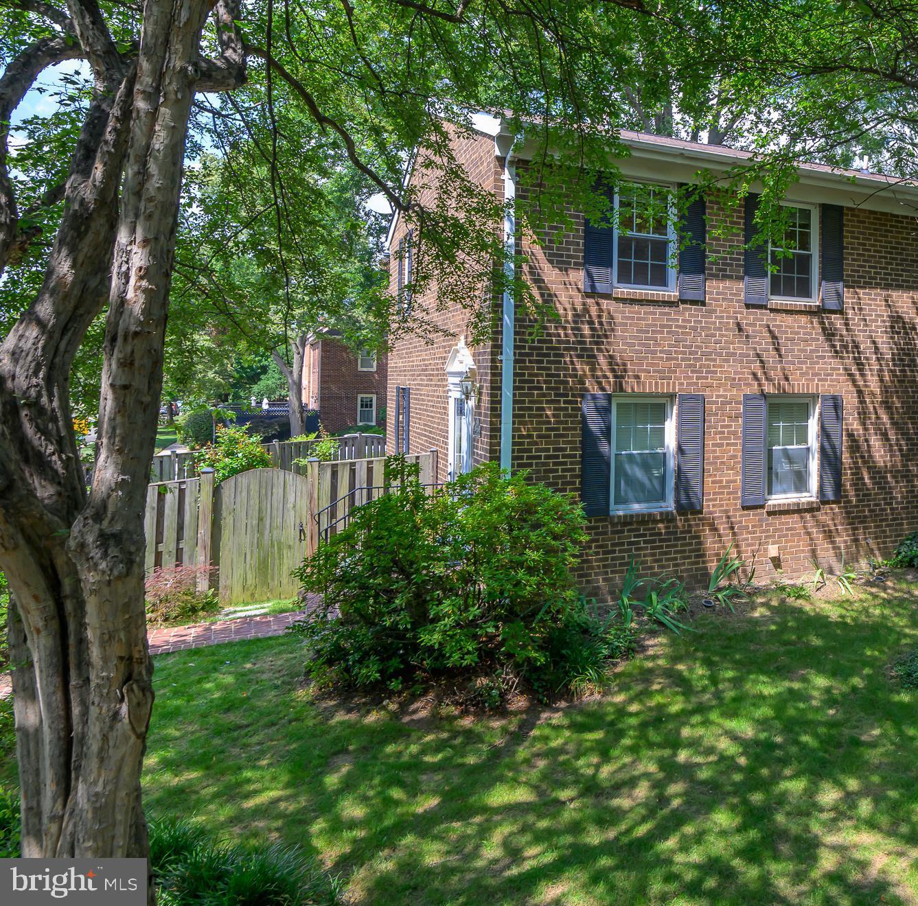 500 S HENRY ST S, ALEXANDRIA, Virginia 22314, 3 Bedrooms Bedrooms, ,1 BathroomBathrooms,Residential,For sale,500 S HENRY ST S,VAAX2046798 MLS # VAAX2046798