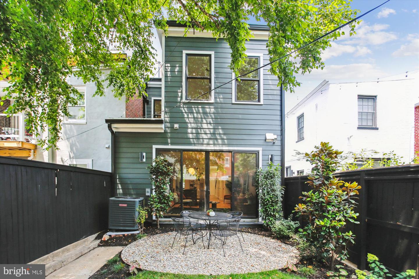 1440 S ST NW, WASHINGTON, District Of Columbia 20009, 3 Bedrooms Bedrooms, ,2 BathroomsBathrooms,Residential,For sale,1440 S ST NW,DCDC2206874 MLS # DCDC2206874
