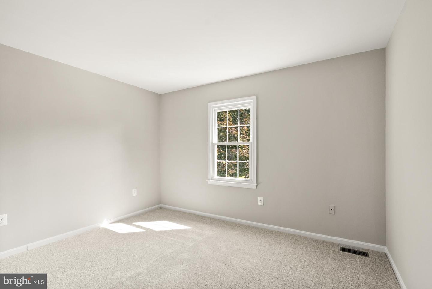 13619 FLINTWOOD PL, HERNDON, Virginia 20171, 5 Bedrooms Bedrooms, ,4 BathroomsBathrooms,Residential,For sale,13619 FLINTWOOD PL,VAFX2249346 MLS # VAFX2249346
