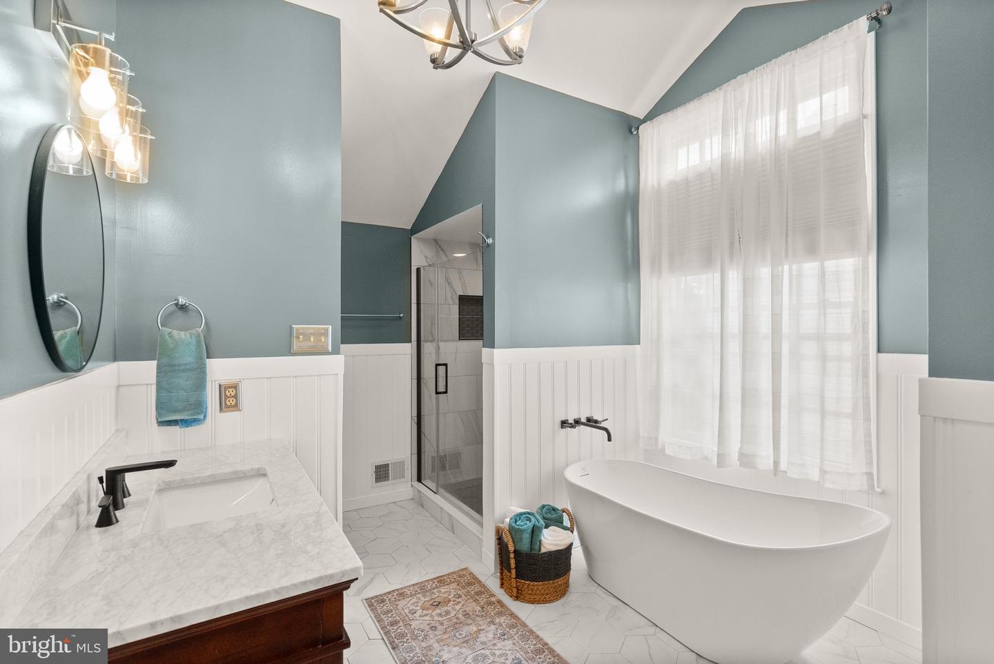 10207 DAYLILY CT, MANASSAS, Virginia 20110, 5 Bedrooms Bedrooms, ,3 BathroomsBathrooms,Residential,For sale,10207 DAYLILY CT,VAMN2008552 MLS # VAMN2008552