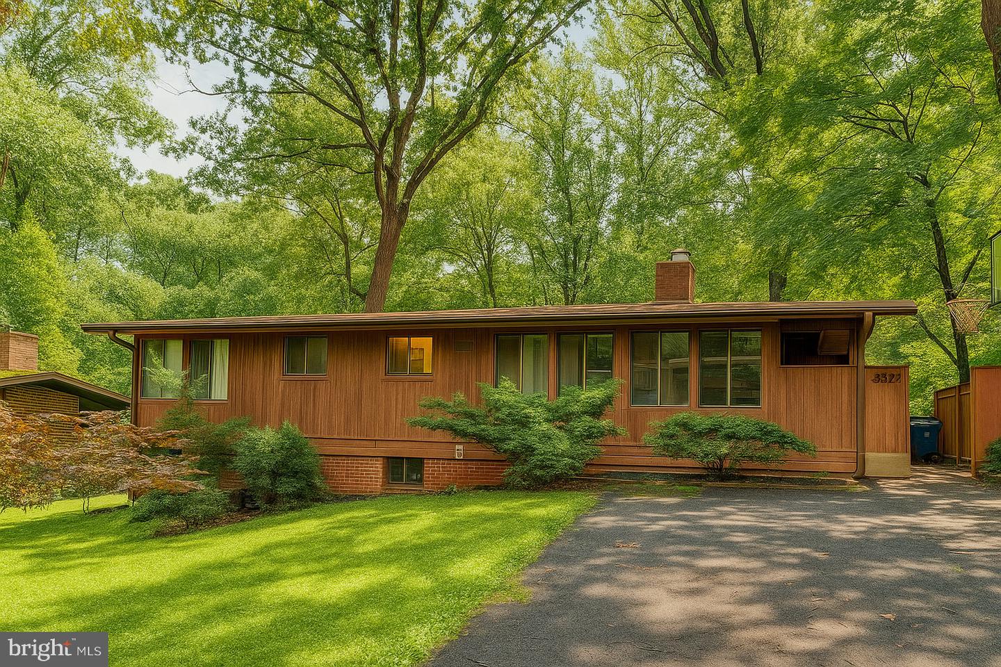3321 HARTWELL CT, FALLS CHURCH, Virginia 22042, 4 Bedrooms Bedrooms, ,2 BathroomsBathrooms,Residential,For sale,3321 HARTWELL CT,VAFX2249388 MLS # VAFX2249388