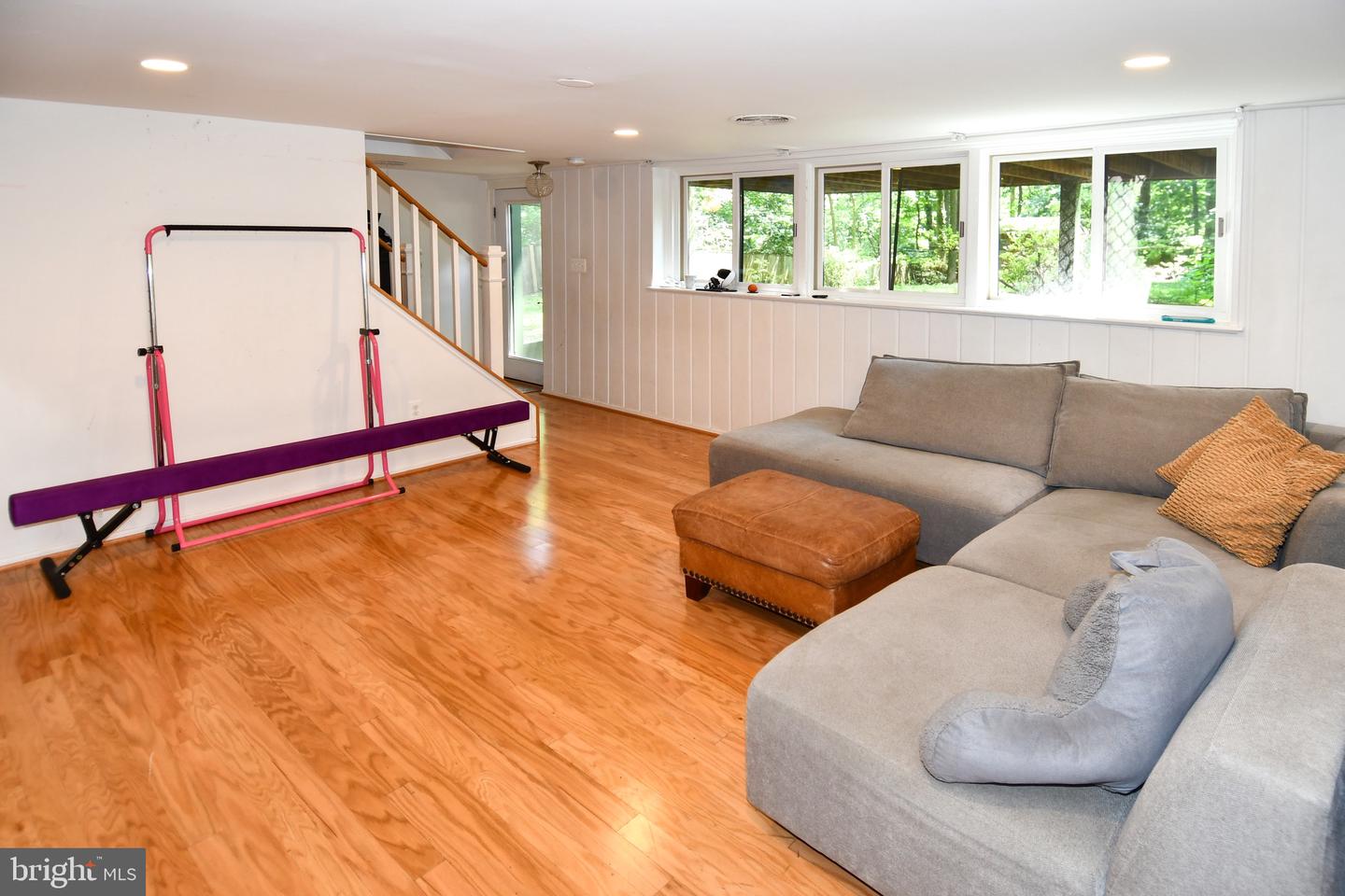 3321 HARTWELL CT, FALLS CHURCH, Virginia 22042, 4 Bedrooms Bedrooms, ,2 BathroomsBathrooms,Residential,For sale,3321 HARTWELL CT,VAFX2249388 MLS # VAFX2249388