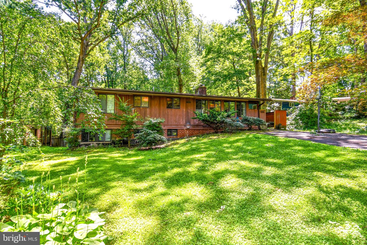 3321 HARTWELL CT, FALLS CHURCH, Virginia 22042, 4 Bedrooms Bedrooms, ,2 BathroomsBathrooms,Residential,For sale,3321 HARTWELL CT,VAFX2249388 MLS # VAFX2249388