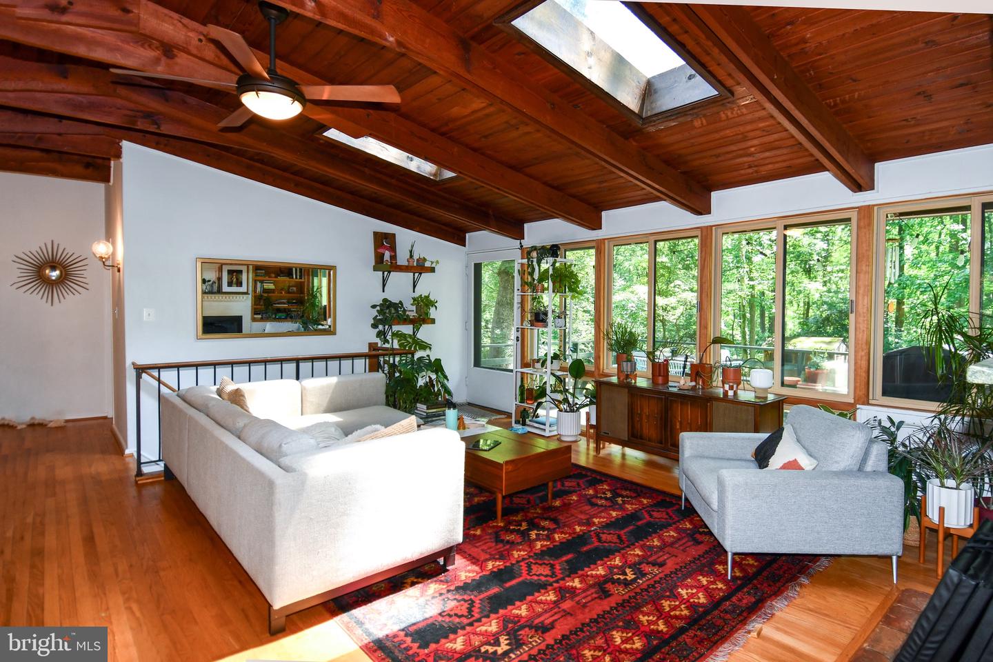 3321 HARTWELL CT, FALLS CHURCH, Virginia 22042, 4 Bedrooms Bedrooms, ,2 BathroomsBathrooms,Residential,For sale,3321 HARTWELL CT,VAFX2249388 MLS # VAFX2249388