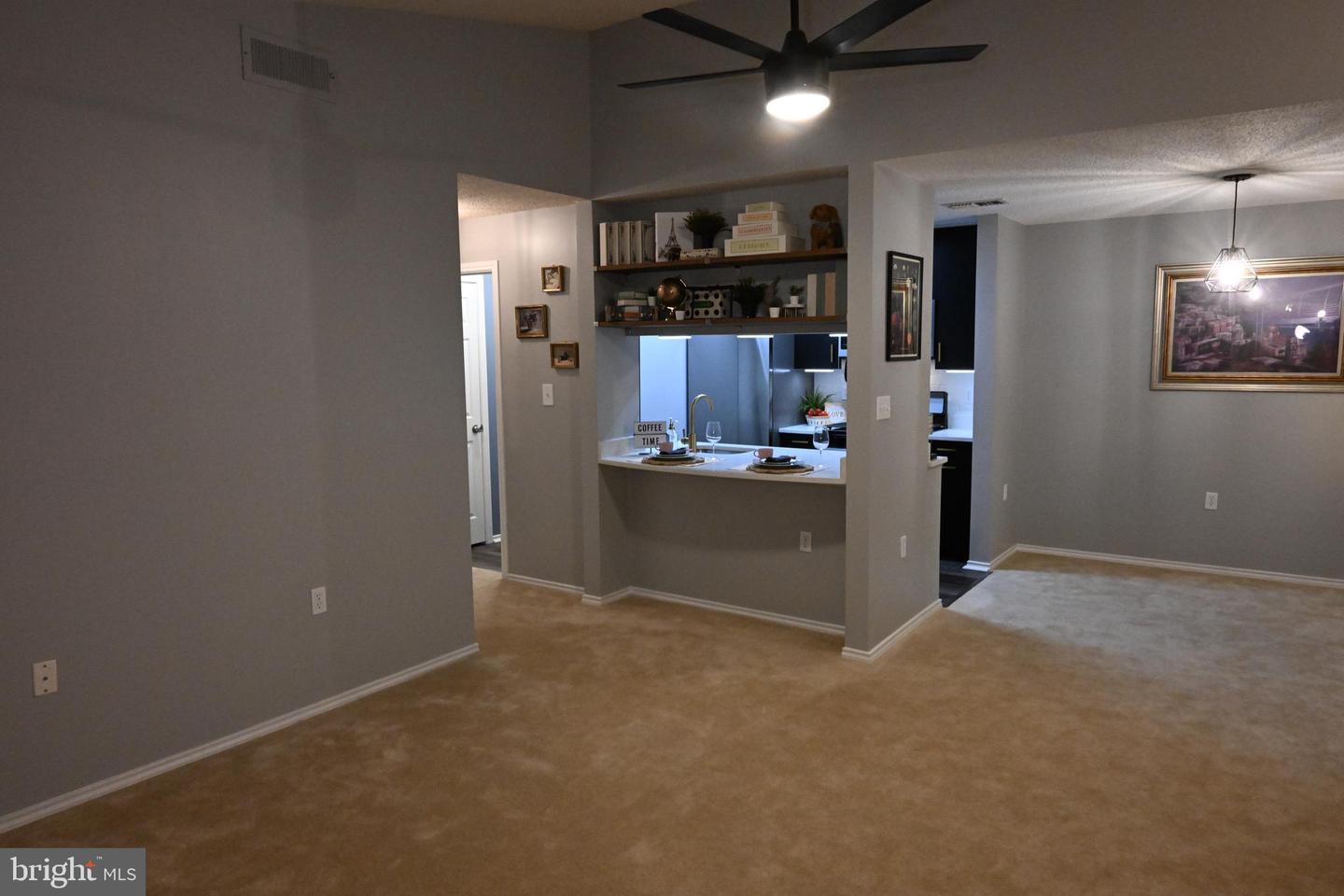 20965 TIMBER RIDGE TER #304, ASHBURN, Virginia 20147, 1 Bedroom Bedrooms, ,1 BathroomBathrooms,Residential,For sale,20965 TIMBER RIDGE TER #304,VALO2100198 MLS # VALO2100198