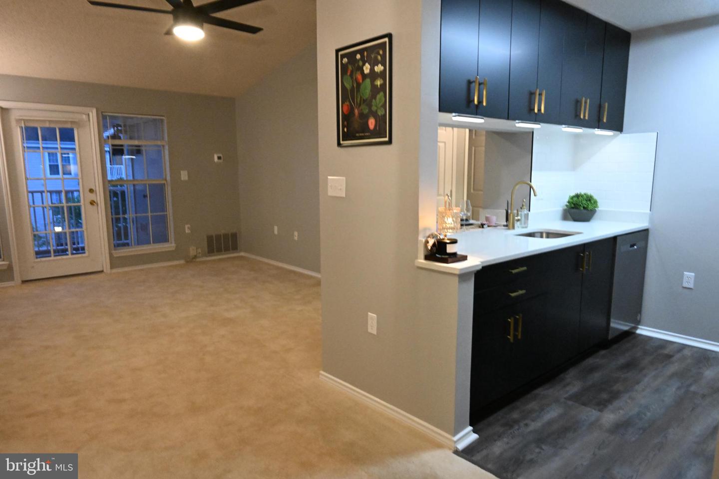 20965 TIMBER RIDGE TER #304, ASHBURN, Virginia 20147, 1 Bedroom Bedrooms, ,1 BathroomBathrooms,Residential,For sale,20965 TIMBER RIDGE TER #304,VALO2100198 MLS # VALO2100198