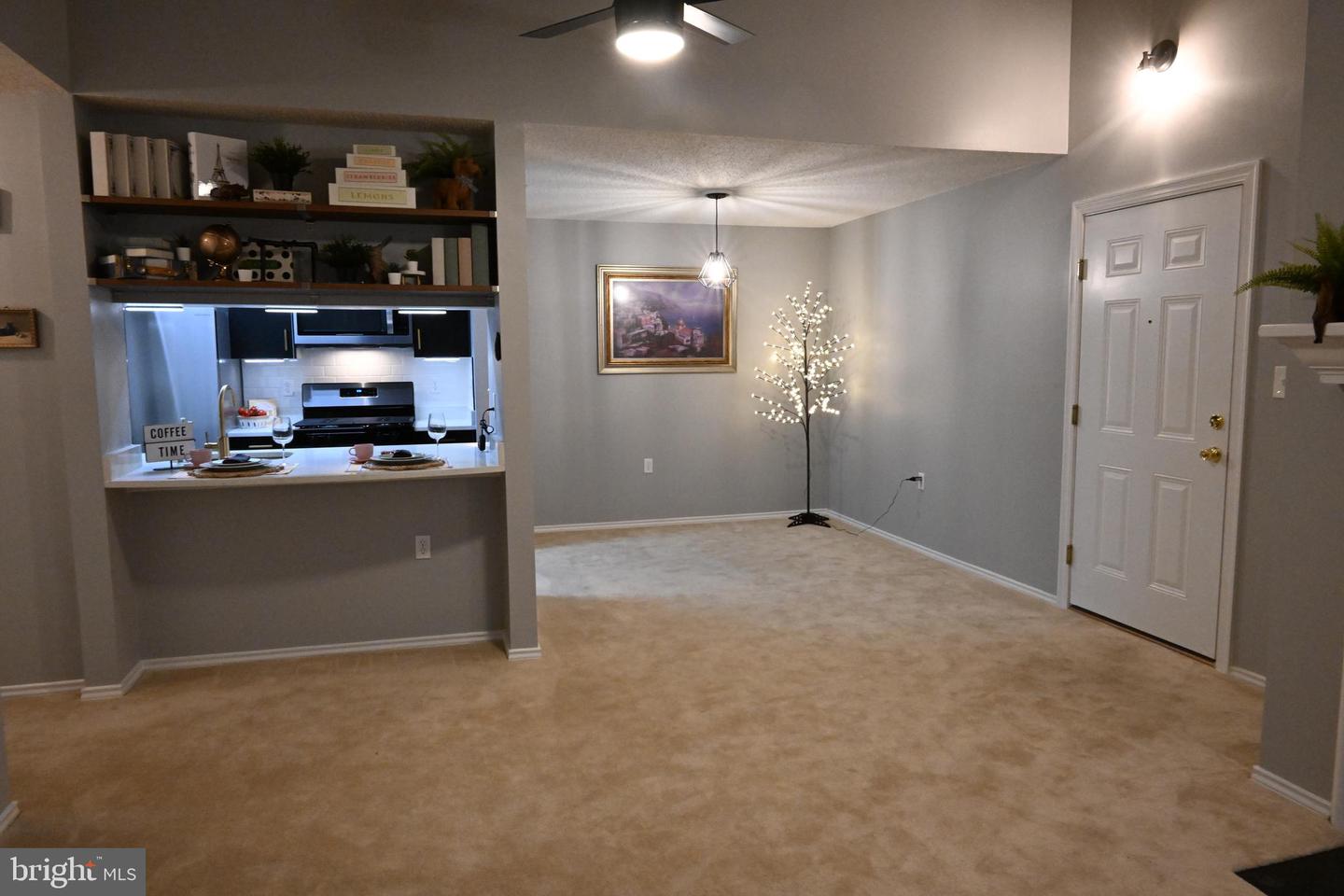 20965 TIMBER RIDGE TER #304, ASHBURN, Virginia 20147, 1 Bedroom Bedrooms, ,1 BathroomBathrooms,Residential,For sale,20965 TIMBER RIDGE TER #304,VALO2100198 MLS # VALO2100198