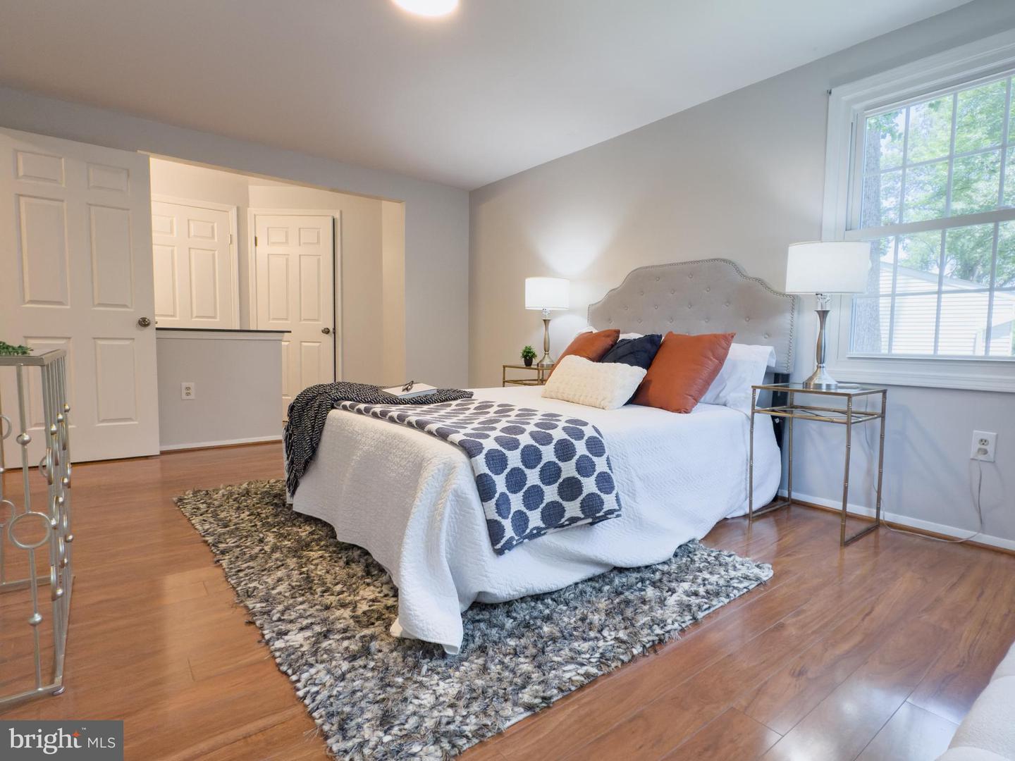 5646 MOUNT BURNSIDE WAY, BURKE, Virginia 22015, 4 Bedrooms Bedrooms, ,3 BathroomsBathrooms,Residential,For sale,5646 MOUNT BURNSIDE WAY,VAFX2249432 MLS # VAFX2249432