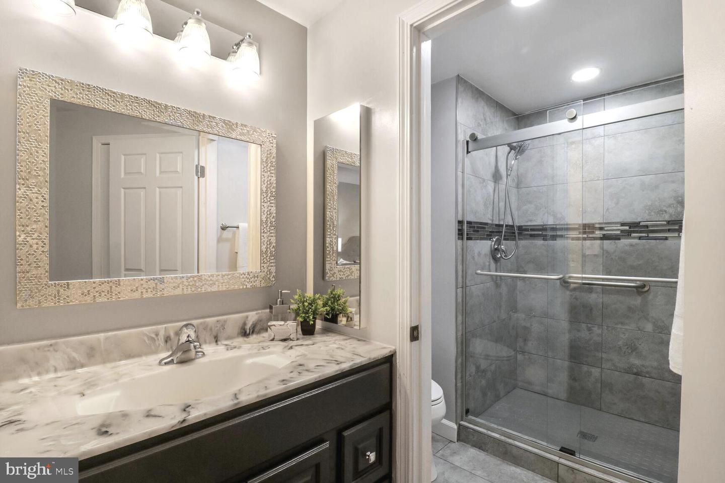 5646 MOUNT BURNSIDE WAY, BURKE, Virginia 22015, 4 Bedrooms Bedrooms, ,3 BathroomsBathrooms,Residential,For sale,5646 MOUNT BURNSIDE WAY,VAFX2249432 MLS # VAFX2249432