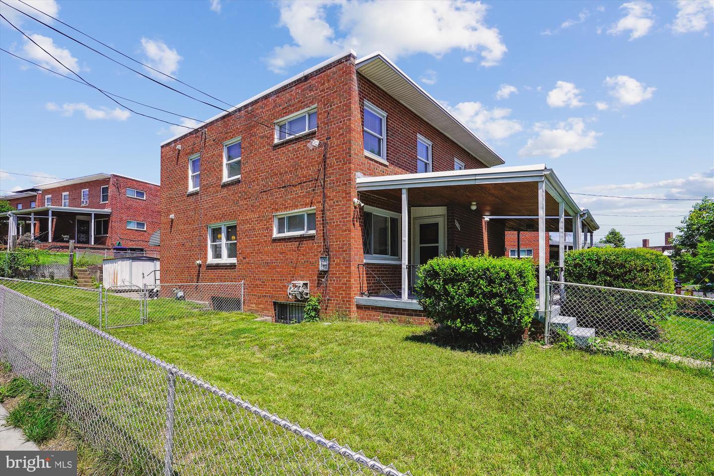 5100 12TH ST NE, WASHINGTON, District Of Columbia 20011, 3 Bedrooms Bedrooms, ,1 BathroomBathrooms,Residential,For sale,5100 12TH ST NE,DCDC2207076 MLS # DCDC2207076