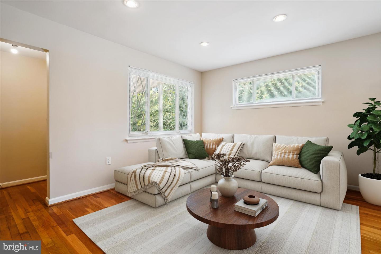 5100 12TH ST NE, WASHINGTON, District Of Columbia 20011, 3 Bedrooms Bedrooms, ,1 BathroomBathrooms,Residential,For sale,5100 12TH ST NE,DCDC2207076 MLS # DCDC2207076