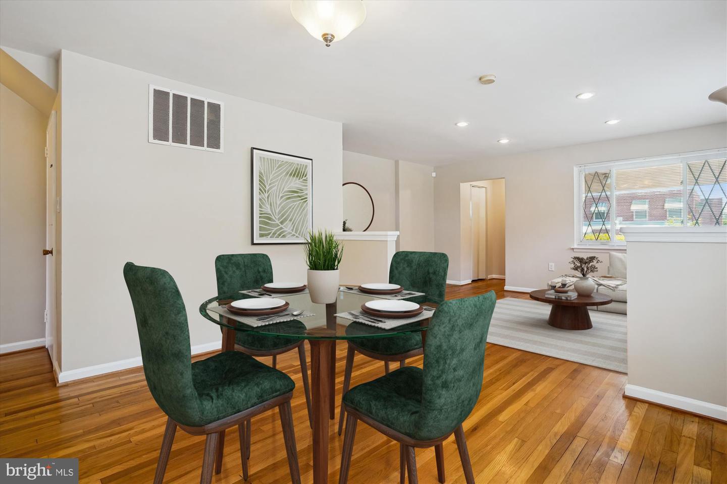 5100 12TH ST NE, WASHINGTON, District Of Columbia 20011, 3 Bedrooms Bedrooms, ,1 BathroomBathrooms,Residential,For sale,5100 12TH ST NE,DCDC2207076 MLS # DCDC2207076