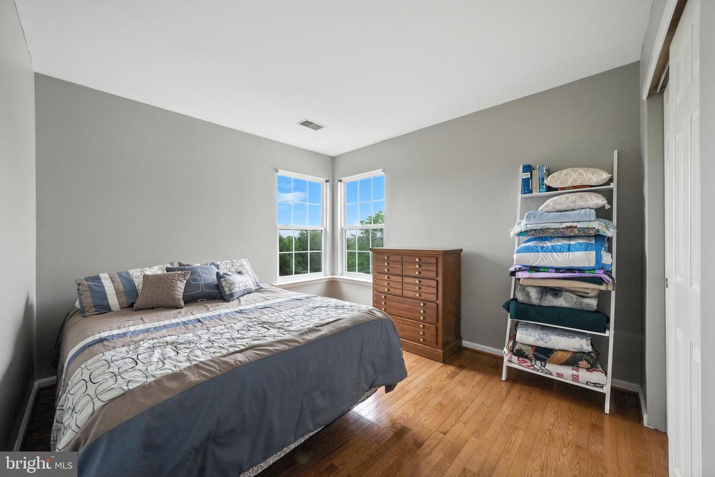 14387 NEWBERN LOOP, GAINESVILLE, Virginia 20155, 3 Bedrooms Bedrooms, ,3 BathroomsBathrooms,Residential,For sale,14387 NEWBERN LOOP,VAPW2097638 MLS # VAPW2097638
