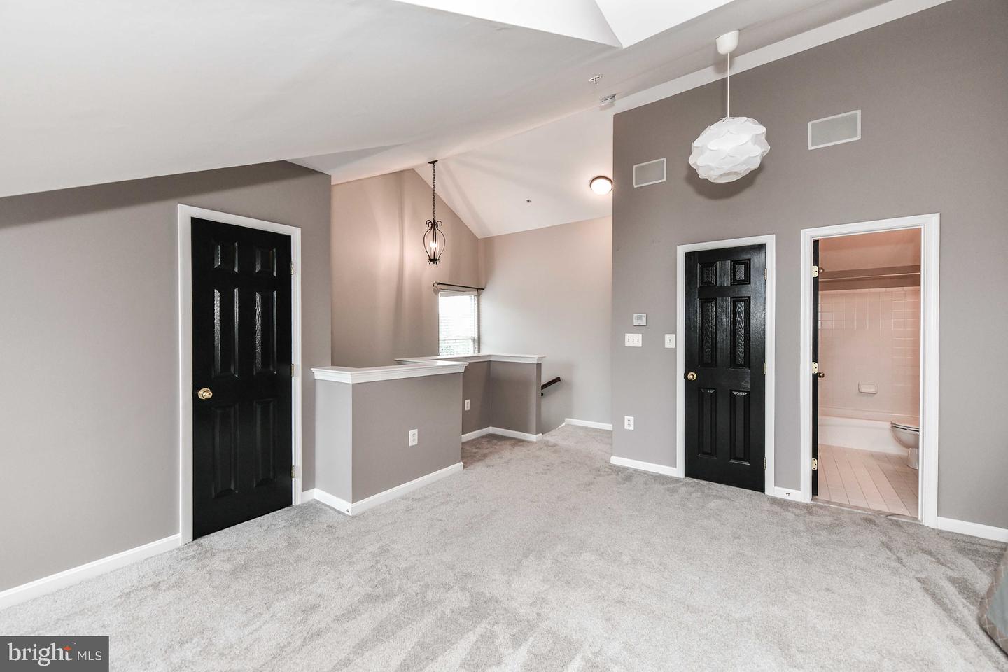154 CAMERON STATION BLVD, ALEXANDRIA, Virginia 22304, 3 Bedrooms Bedrooms, ,3 BathroomsBathrooms,Residential,For sale,154 CAMERON STATION BLVD,VAAX2046822 MLS # VAAX2046822
