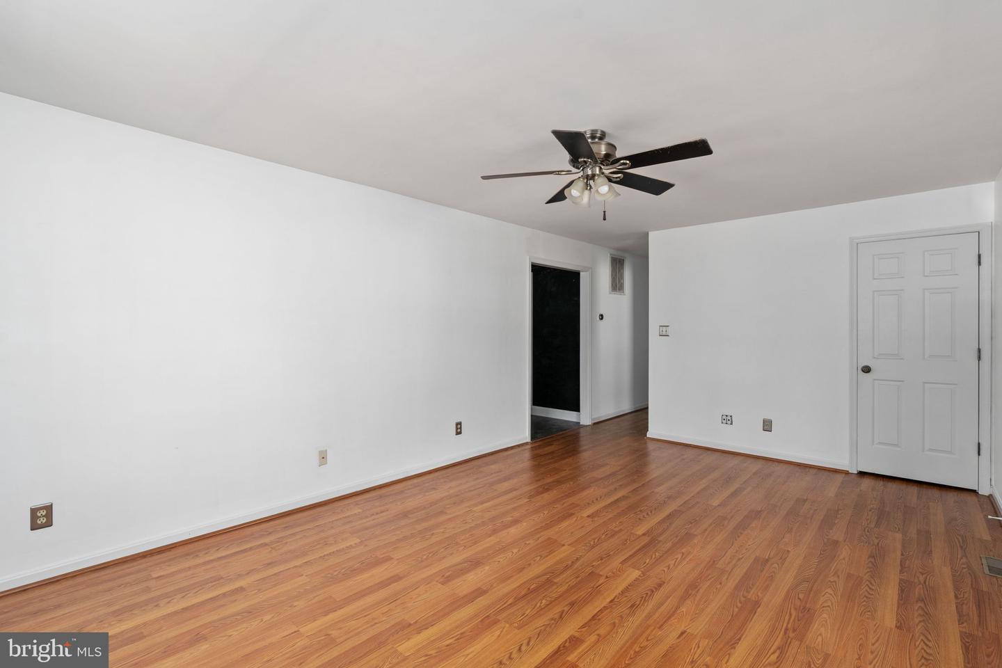 1018 IMAGINE LN, FREDERICKSBURG, Virginia 22401, 3 Bedrooms Bedrooms, ,2 BathroomsBathrooms,Residential,For sale,1018 IMAGINE LN,VAFB2008484 MLS # VAFB2008484