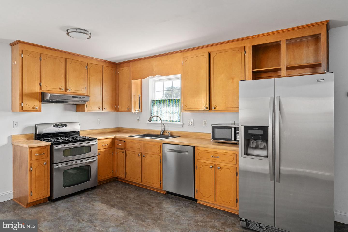 1018 IMAGINE LN, FREDERICKSBURG, Virginia 22401, 3 Bedrooms Bedrooms, ,2 BathroomsBathrooms,Residential,For sale,1018 IMAGINE LN,VAFB2008484 MLS # VAFB2008484