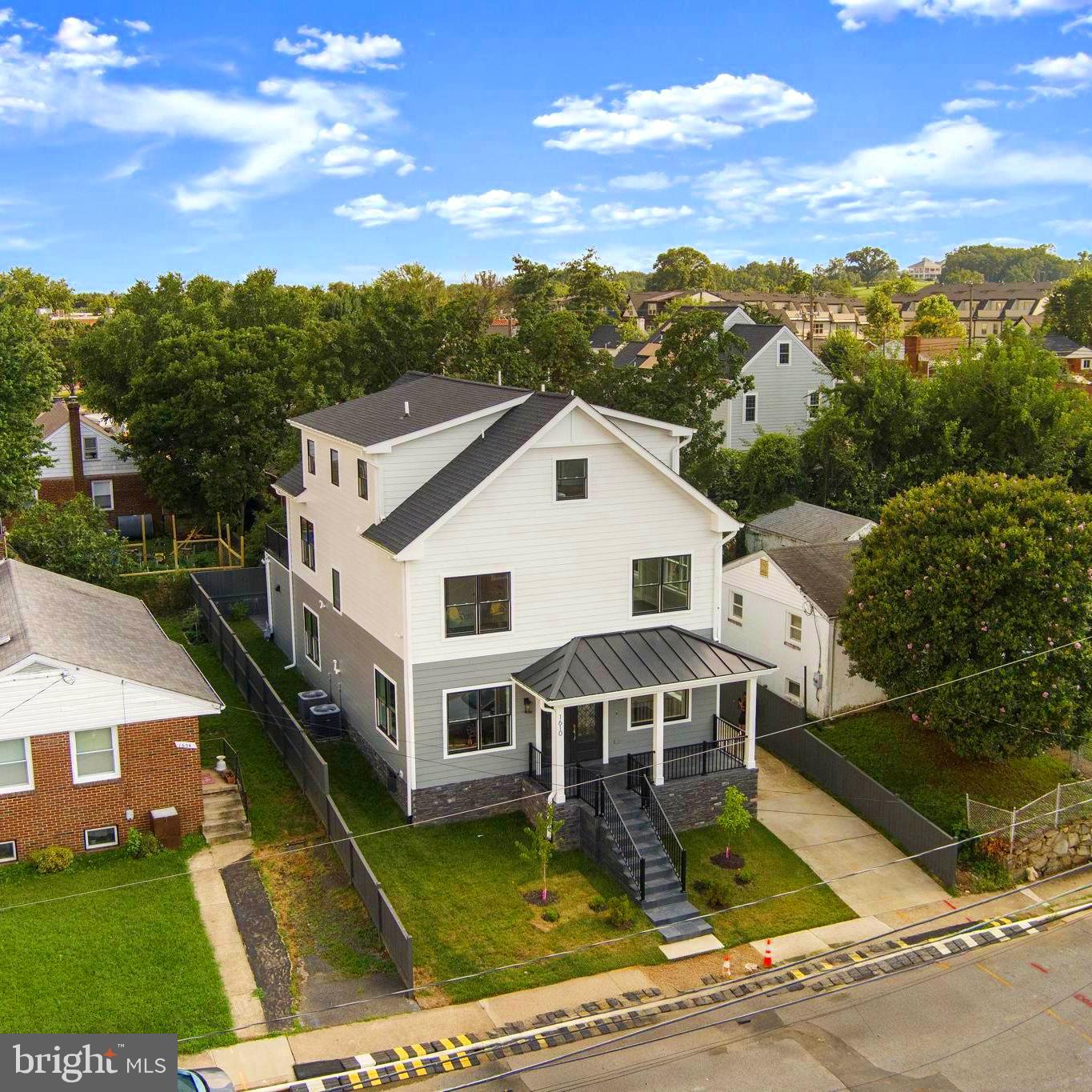 1610 12TH ST S, ARLINGTON, Virginia 22204, 4 Bedrooms Bedrooms, ,4 BathroomsBathrooms,Residential,For sale,1610 12TH ST S,VAAR2059628 MLS # VAAR2059628