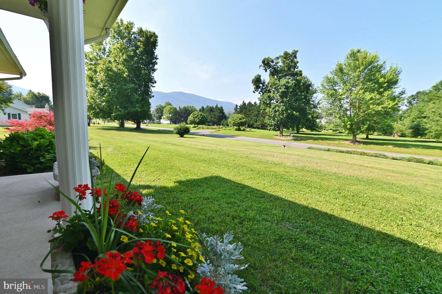 1057 EDINBURG GAP RD, EDINBURG, Virginia 22824, 4 Bedrooms Bedrooms, ,2 BathroomsBathrooms,Residential,For sale,1057 EDINBURG GAP RD,VASH2011766 MLS # VASH2011766
