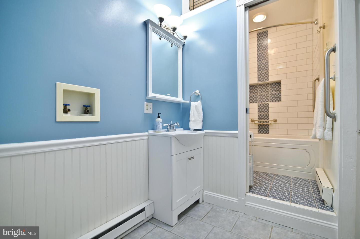 1057 EDINBURG GAP RD, EDINBURG, Virginia 22824, 4 Bedrooms Bedrooms, ,2 BathroomsBathrooms,Residential,For sale,1057 EDINBURG GAP RD,VASH2011766 MLS # VASH2011766