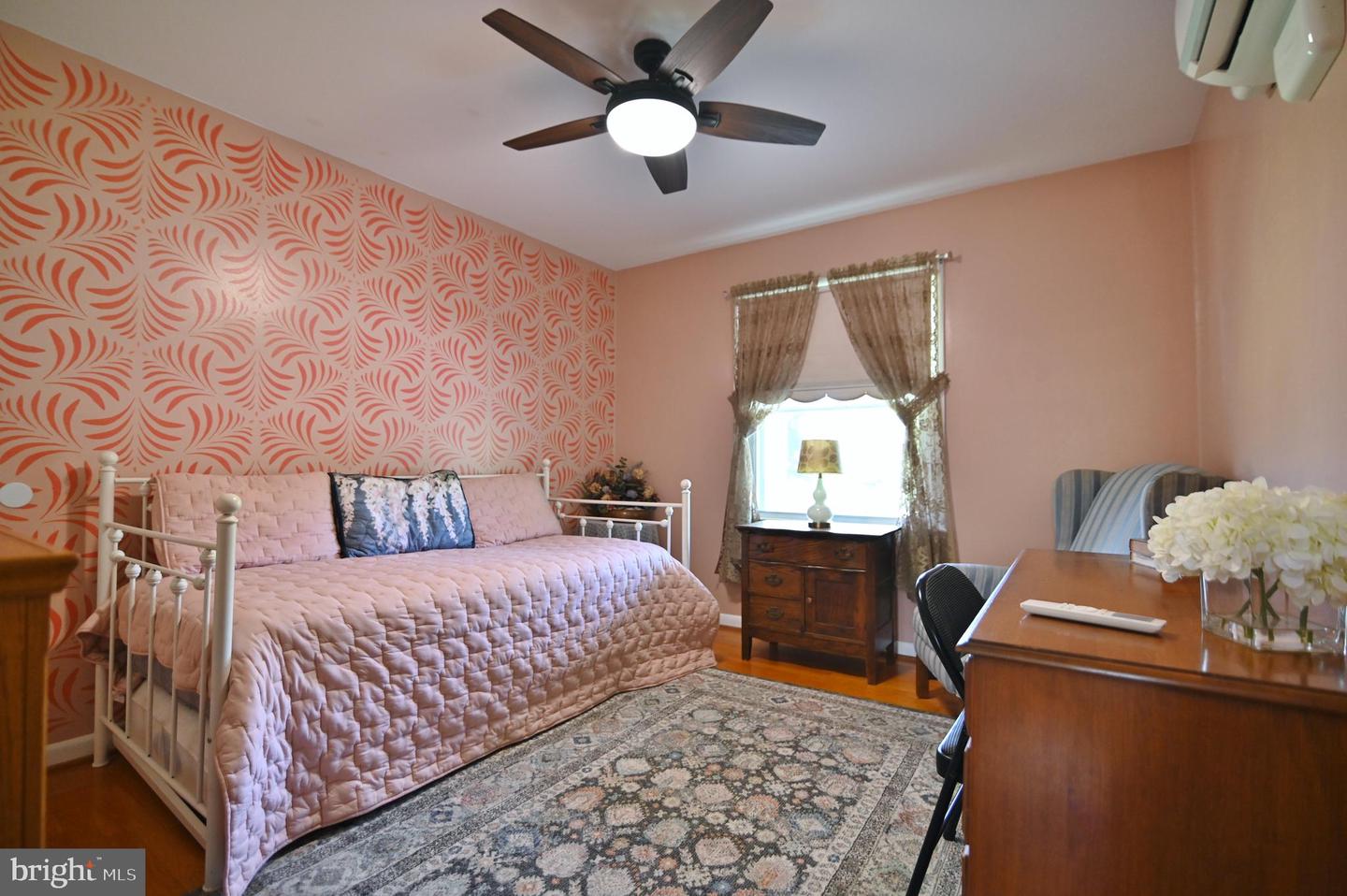 1057 EDINBURG GAP RD, EDINBURG, Virginia 22824, 4 Bedrooms Bedrooms, ,2 BathroomsBathrooms,Residential,For sale,1057 EDINBURG GAP RD,VASH2011766 MLS # VASH2011766